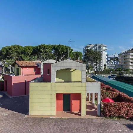Piramidi 06 * Caorle